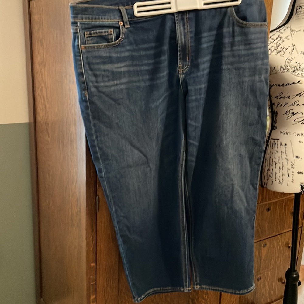 Old Navy Mid-Rise Boyfriend Jeans
